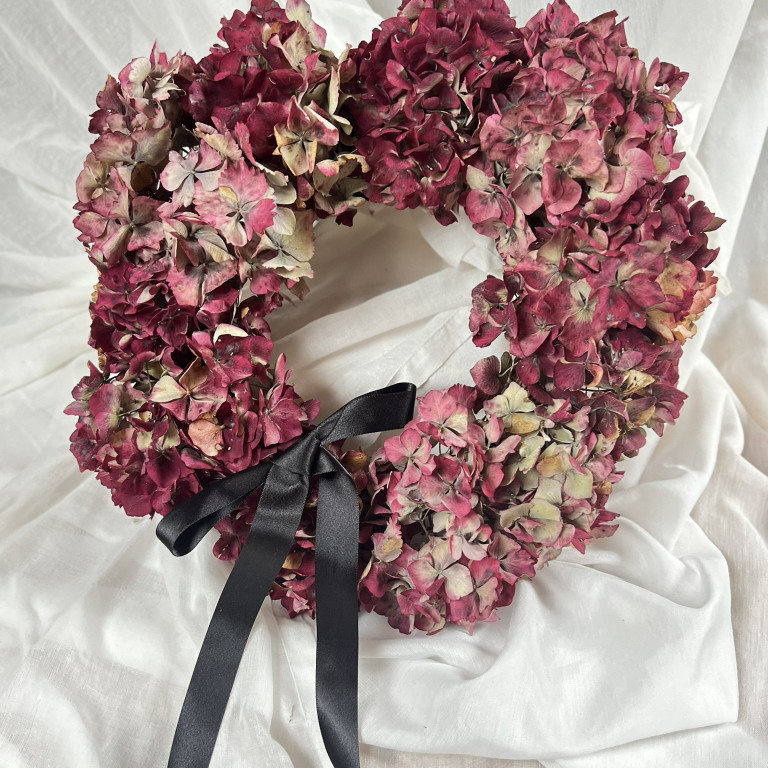 dried hydrangea wreath